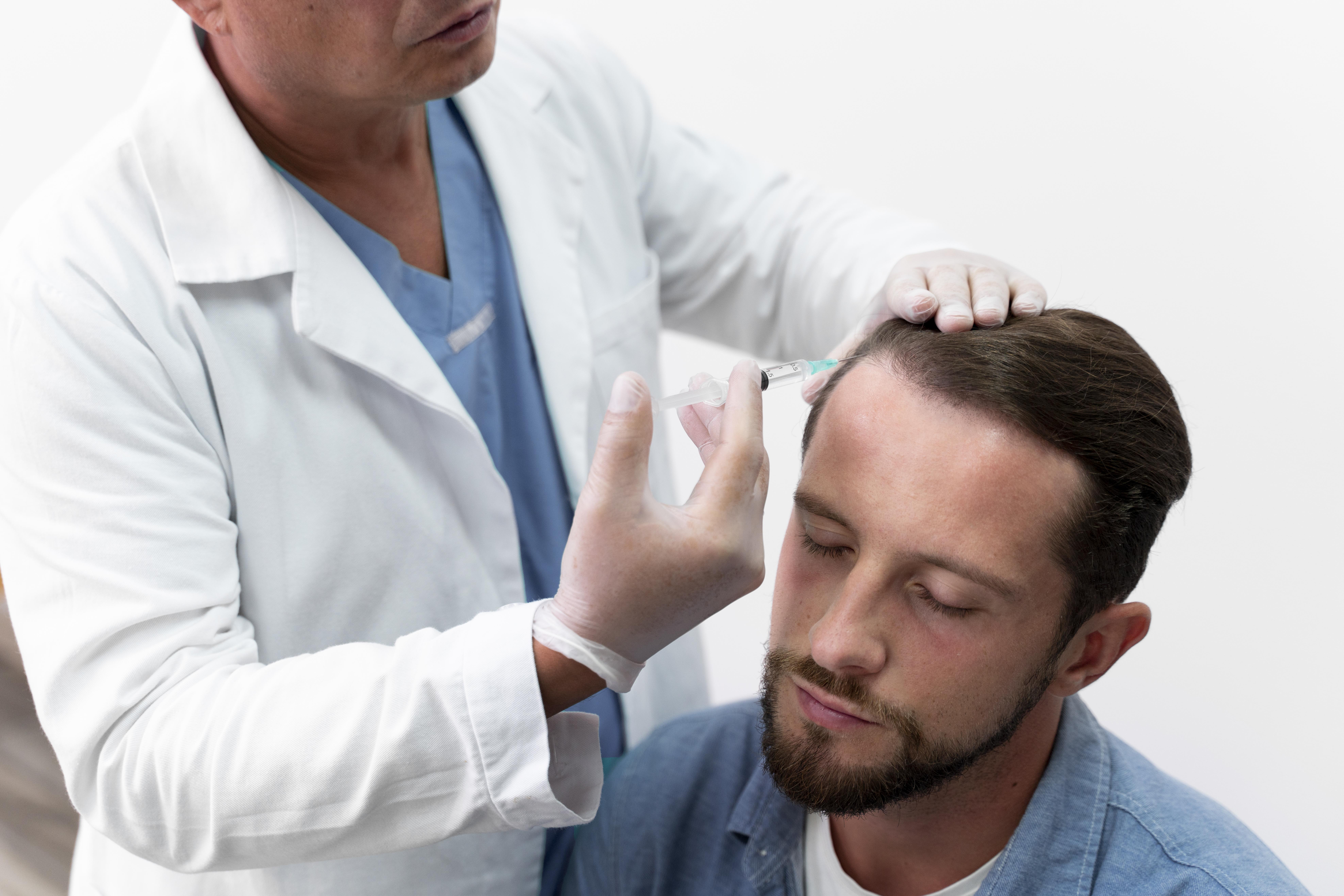 adult-male-doing-follicular-unit-extraction adult-male-doing-follicular-unit-extraction